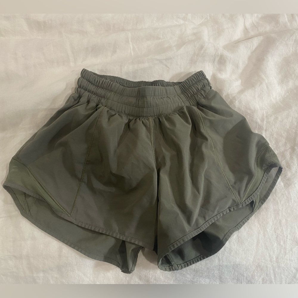 Lululemon Hotty Hot Low Rise shorts in Hunter Green- 2